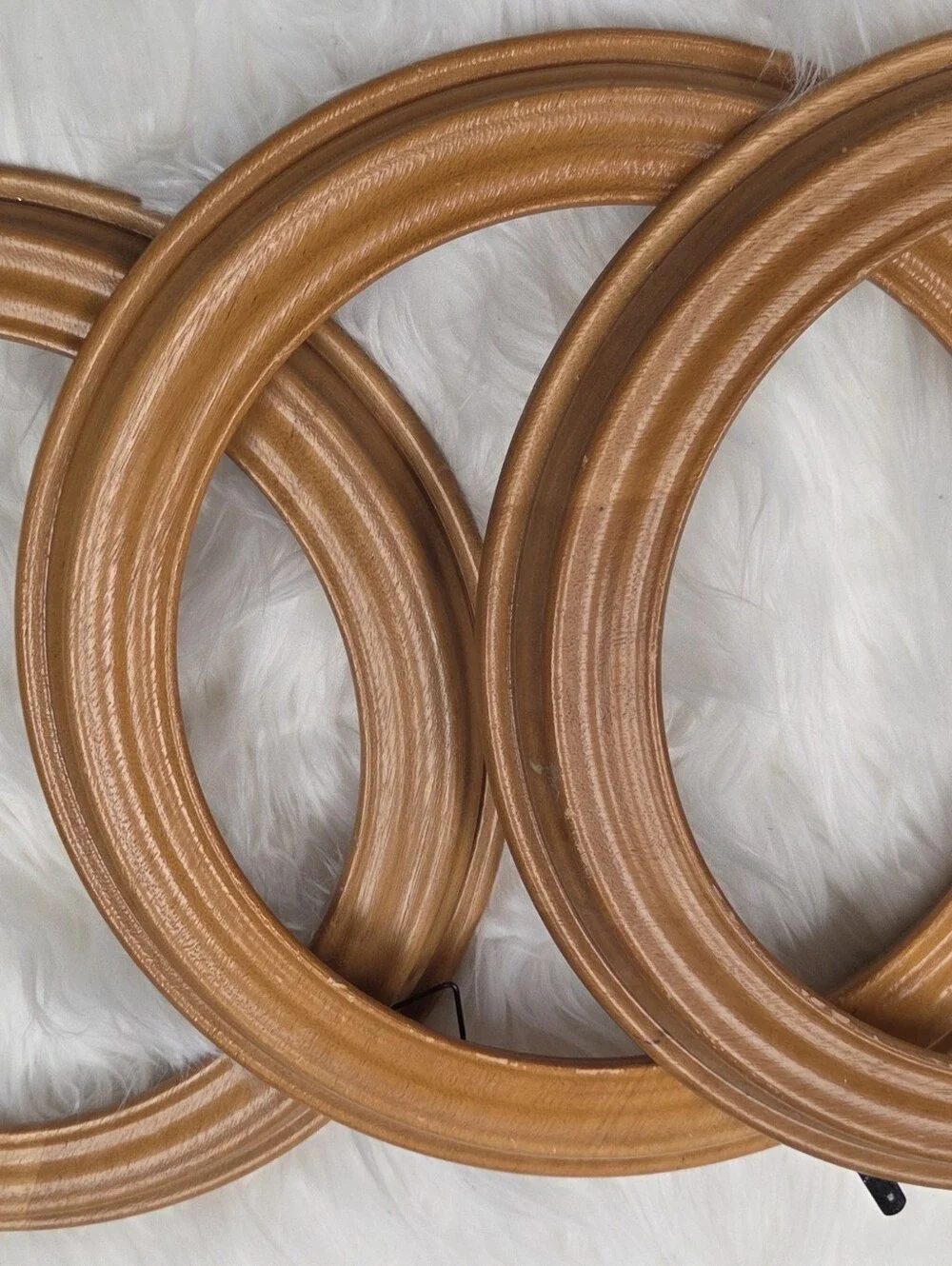 Van Hygan & Smythe Set of Three Round Wood Plate Frames -oak Vintage Rare